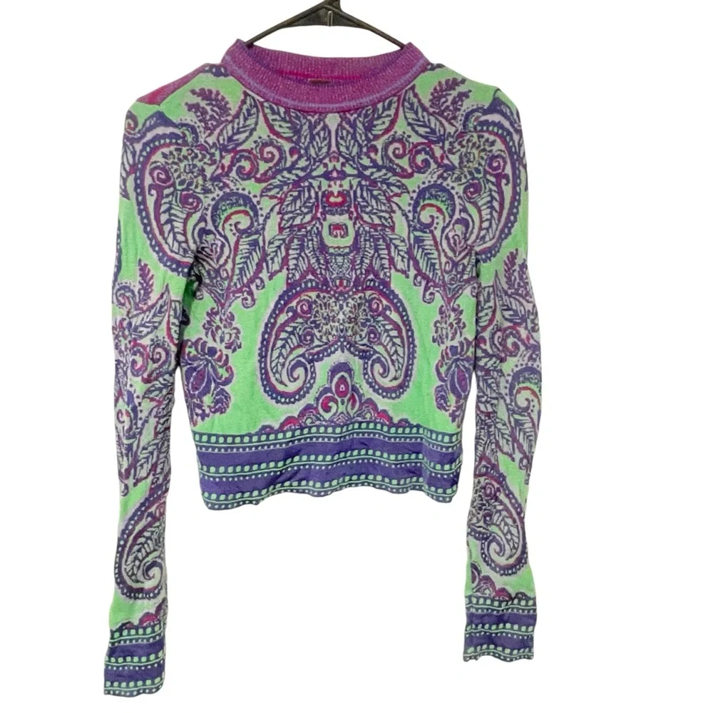 Free People Size XS Purple Green Printed New‎ Age Cropped Sweater